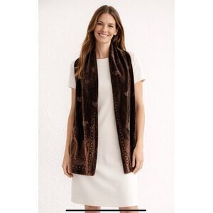 SCARF VELVET FEEL CLASSIC PAISLEY CLASSIC EVENING LUXURY ELEGANT TIMELESS CHIC